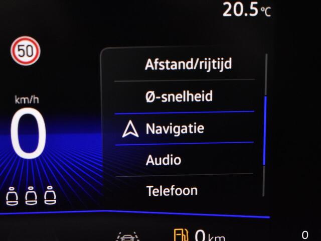 Volkswagen T-Roc Life Edition 1.0 TSI 116 pk 6 versn. Hand · Achteruitrijcamera · Parkeersensoren voor en achter ·