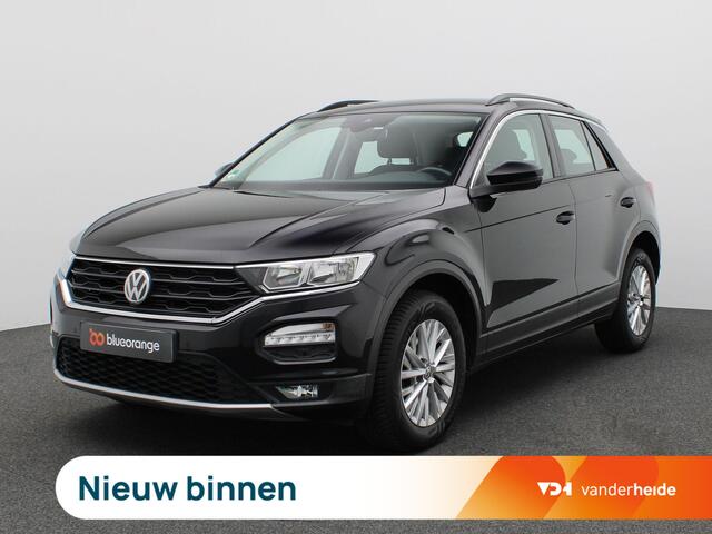 Volkswagen T-Roc 1.0 TSI Style 115PK Adaptieve Cruise Controle, Alarm, Clima, DAB+, App Connect, Navi, PDC voor en achter, 16" LM Velgen
