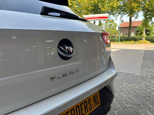 Volkswagen T-Roc 1.5 TSI Style,Navi,PDC,Camera,1Jaar garantie