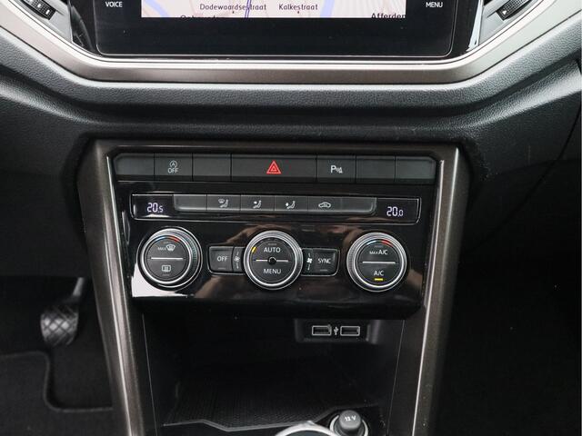 Volkswagen T-Roc 1.0 TSI Style/ achteruitrijcamera/ lage km/ zeer mooi!