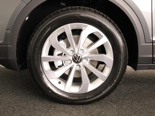 Volkswagen T-Roc Life Edition 1.5 110 kW / 150 pk TSI SUV 7 versn. | Verlengde garantie | Navigatie via App | Parkeersensoren (Park assist) | Achteruitrijcamera | Adaptieve cruise control |