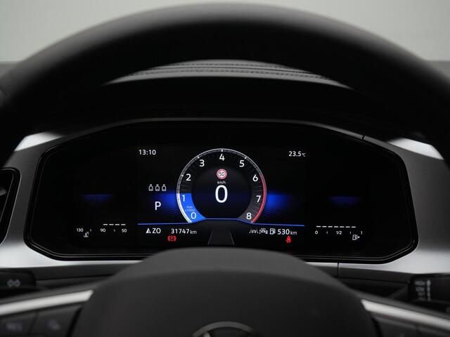 Volkswagen T-Roc 1.5 TSI 150 pk DSG Life Edition | Navigatie | Achteruitrijcamera | Side Assist | Adaptive Cruise | Climatronic