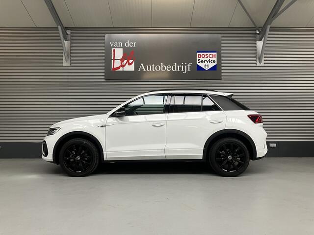 Volkswagen T-Roc 1.5 TSI R-LINE BLACK STYLE/PANORAMA/TRH/IQ LIGHT/IQ DRIVE/ENZ