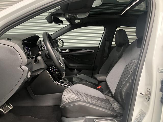 Volkswagen T-Roc 1.5 TSI R-LINE BLACK STYLE/PANORAMA/TRH/IQ LIGHT/IQ DRIVE/ENZ
