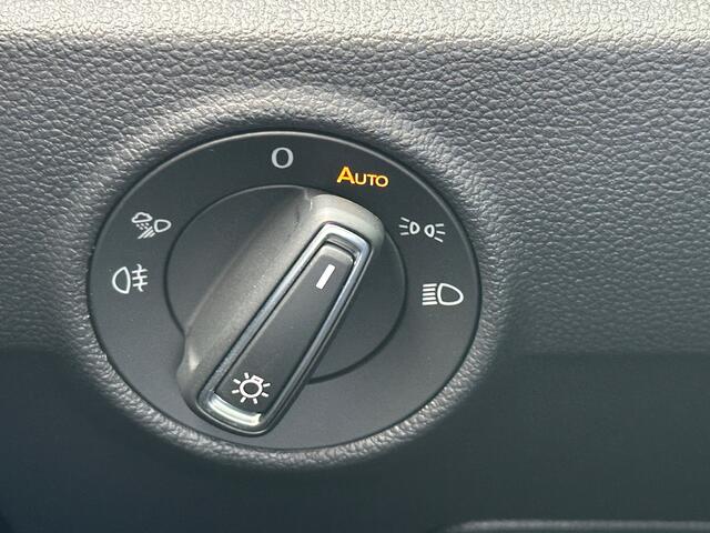 Volkswagen T-Roc 1.5 TSI 150pk DSG Style | Dode hoek | Camera | Keyless | Elek. Achterklep | Rijklaar incl. garantie