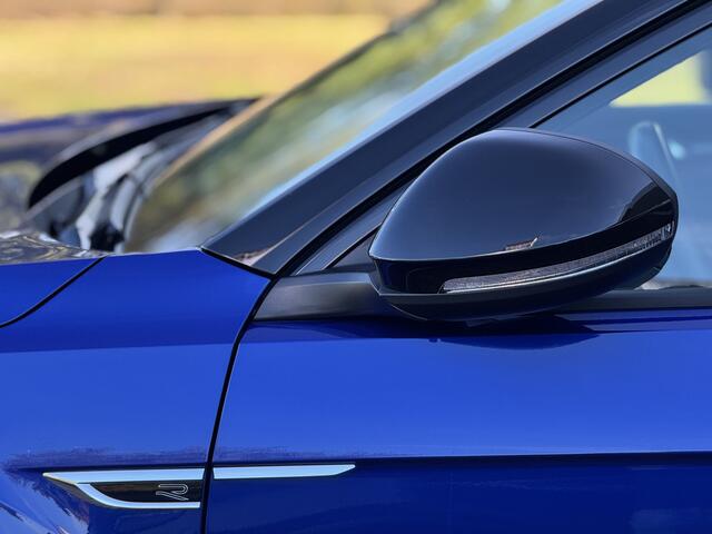 Volkswagen T-Roc 1.5 TSI R-Line | Keyless | Camera | Black Style