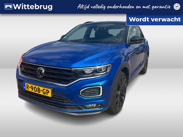 Volkswagen T-Roc 1.5 TSI Sport Business R / Digitaal dashboard / Pano / Navigatie / Camera / Parkeersensoren V+A / Dodehoek /