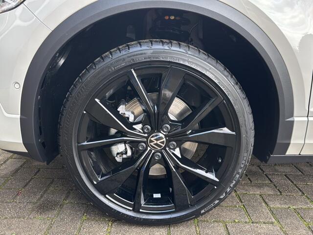 Volkswagen T-Roc 1.5 TSI DSG R-LINE BLACK-OPTIC PANO-DAK/CAMERA/TREKHAAK/CARPLAY/E-KLEP