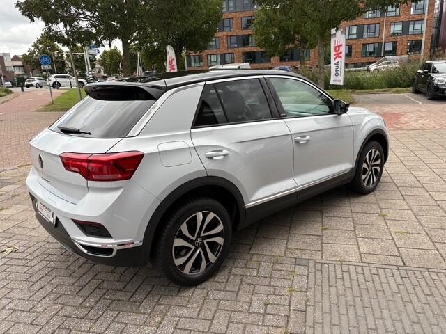 Volkswagen T-Roc 1.5 TSI Sport Business | Navi | Cruise | 31.023 km Dealeronderhouden