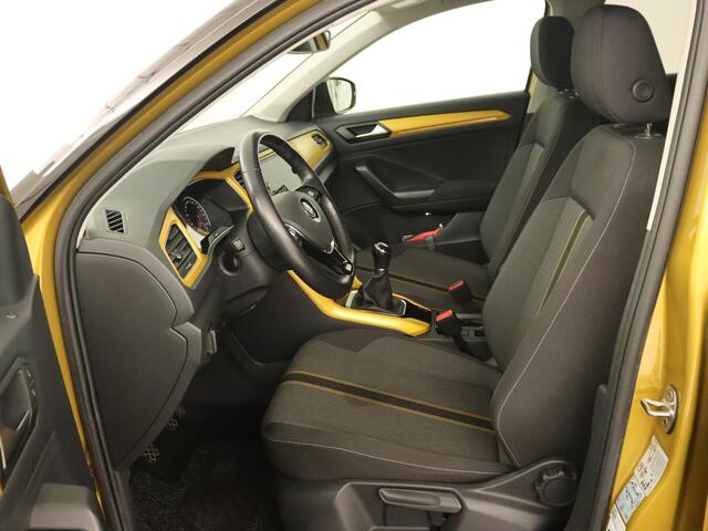 Volkswagen T-Roc 1.0 TSI Style | Navigatie | Camera | LMV 18 inch | Carplay | Getint glas | Adaptieve cruise | Lane assist |