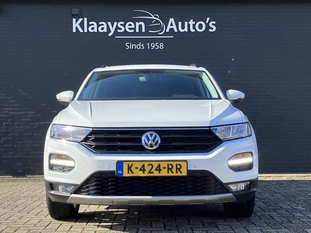 Volkswagen T-Roc 1.5 TSI Sport 150 pk AUT. | apple carplay | adaptieve cruise | parkeersensoren | climate control | BTW auto