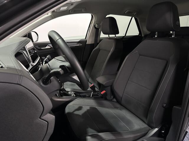 Volkswagen T-Roc 1.5 TSI Style - Automaat - Carplay / Camera / Stoelverw.