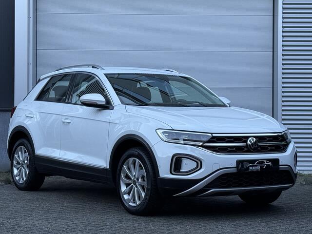 Volkswagen T-Roc 1.5 TSI Style | Camera | Apple Carplay | Trekhaak | IQ Light