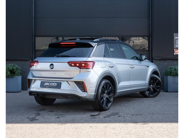 Volkswagen T-Roc 1.5 TSI 3X R-Line | Pano | IQ Lights | Keyless | Camera | Elektr Achterklep | Lane & Side Assis | Front Assis | LED