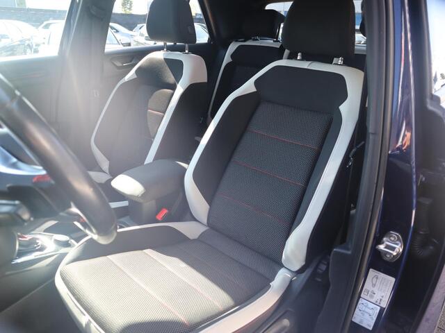 Volkswagen T-Roc 2.0 TSI 4Motion Sport | Clima | Multimedia/Navi | PDC |