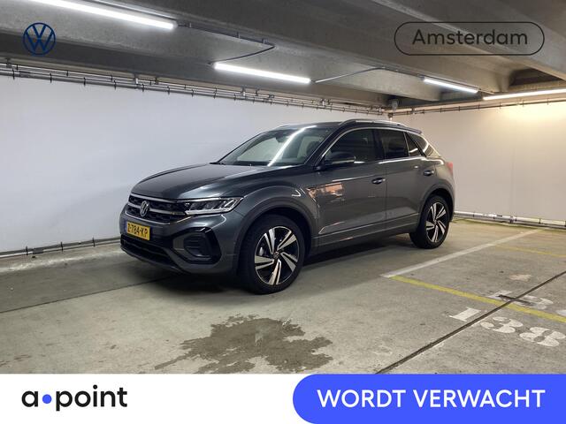 Volkswagen T-Roc 1.5 TSI R-Line 150 pk Automaat (DSG) | Verlengde garantie | Navigatie | Trekhaak (afneembaar) | Parkeersensoren (Park assist) | Achteruitrijcamera | R-Line |