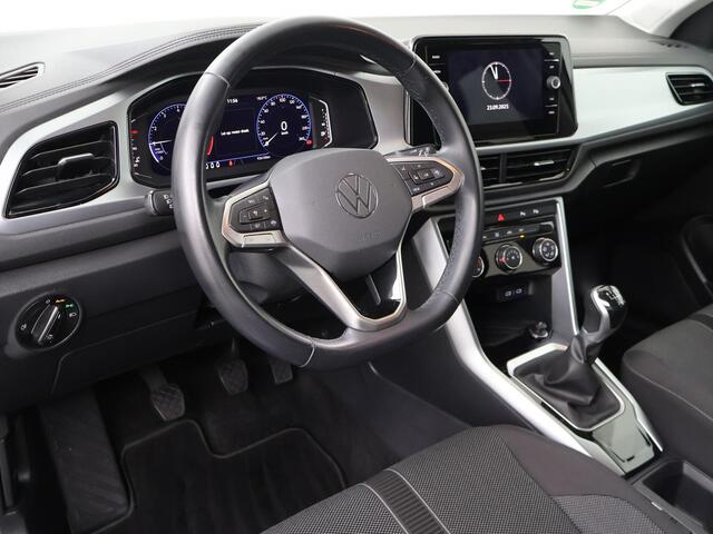 Volkswagen T-Roc 1.0 TSI Life 75 Edition | 110 PK | Navigatiesysteem | Adaptive cruise control | Achteruitrijcamera |
