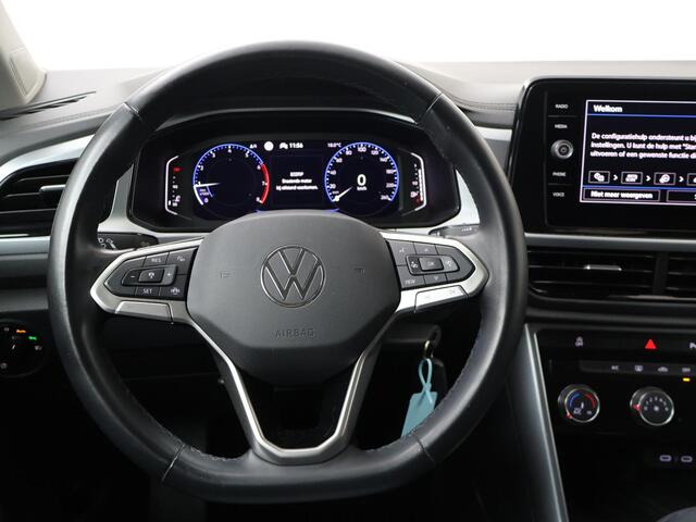 Volkswagen T-Roc 1.0 TSI Life 75 Edition | 110 PK | Navigatiesysteem | Adaptive cruise control | Achteruitrijcamera |