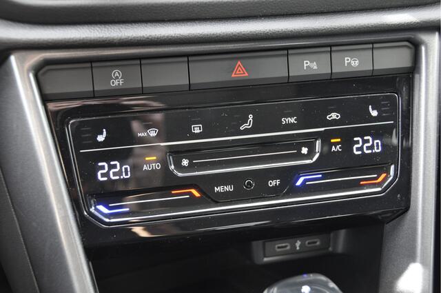 Volkswagen T-Roc 1.5 TSI Style NAVI IQ Light Trekhaak