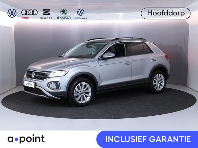 Volkswagen T-Roc 1.5 TSI Life Edition 150 pk Automaat (DSG) | Verlengde garantie | Navigatie via App | Parkeersensoren (Park assist) | Achteruitrijcamera | Adaptieve cruise control |