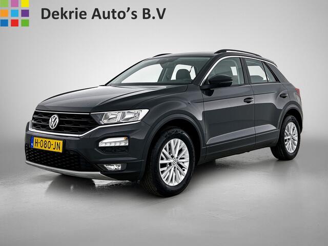 Volkswagen T-Roc 1.0 TSI Style / Navi / Adap-cruise / Trekhaak / Roofrail / Lmv 16" / Multimedia / Apk 02-2026