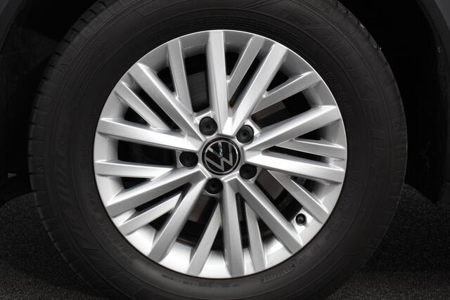 Volkswagen T-Roc 1.5 TSI 150pk DSG Life | Navigatie | Apple Carplay/Android Auto | Parkeersensoren | Camera | Adaptive Cruise Control | Park Assist | Stoelverwarming | Ledverlichting voor | Virtual Cockpit | Climate Control