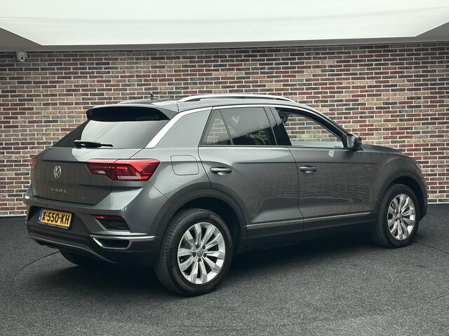 Volkswagen T-Roc 1.5 TSI Sport Panorama Virtual Camera DSG