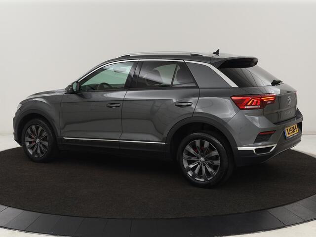 Volkswagen T-Roc 1.0 TSI Sport | Stoelverwarming | Camera | Virtual Cockpit | Adaptive cruise | DAB | Full LED | Climate control | Getint glas