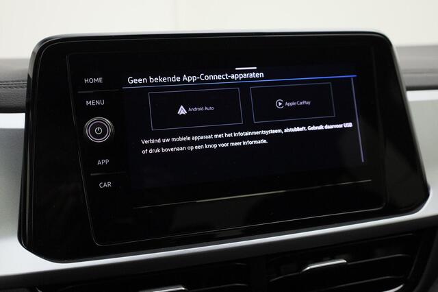 Volkswagen T-Roc 1.0TSI/116PK Life · Apple/Android · Parkeersensoren · LED · Garantie tot januari 2027