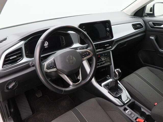 Volkswagen T-Roc 1.0 TSi 110 Pk Life Business | Navigatie | LED | 16 Inch | Camera | Stoelverwarming | Parkeersensoren | Adaptive Cruise | 97.091 Km!!