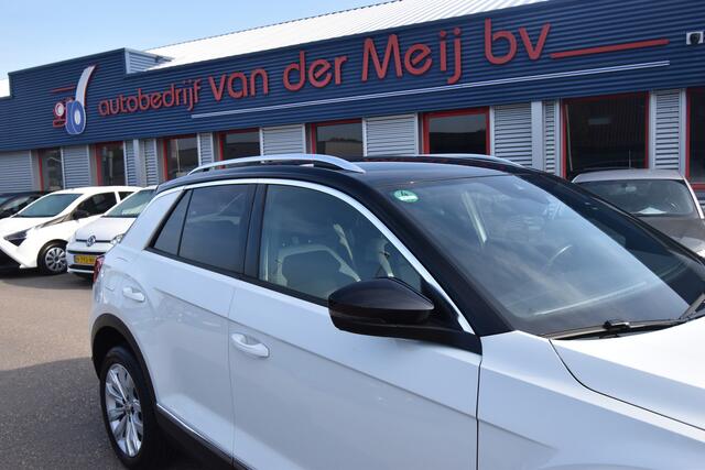 Volkswagen T-Roc 1.5 TSI Sport , VIRTUAL COCKPIT , NAVI , LED KOPL , PDC V+A , A UITRIJ CAM ,