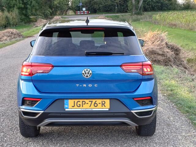 Volkswagen T-Roc 1.5 TSI Sport /Prachtige auto!/Navi/Carplay/Camera/