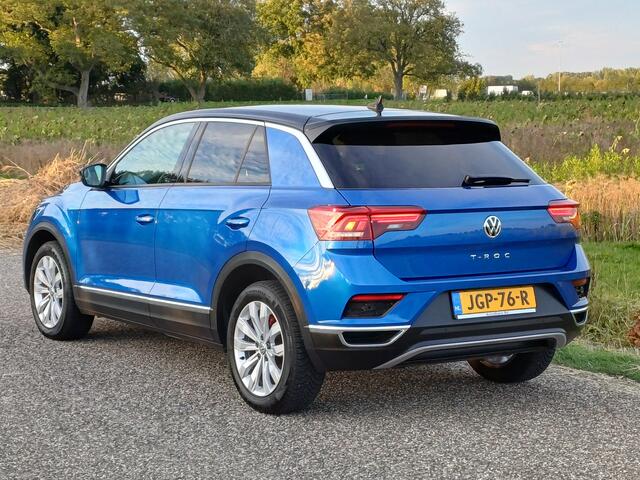 Volkswagen T-Roc 1.5 TSI Sport /Prachtige auto!/Navi/Carplay/Camera/