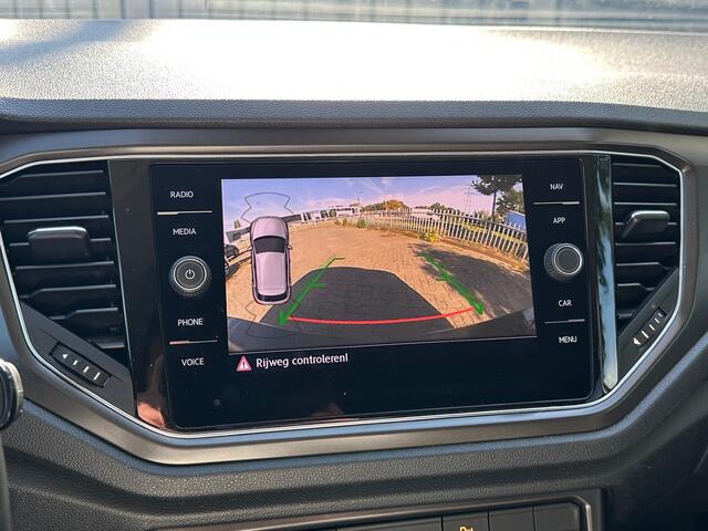 Volkswagen T-Roc 1.5 TSI 150pk DSG Style Navigatie camera