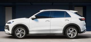volkswagen-t-roc-1.5-tsi-life-first