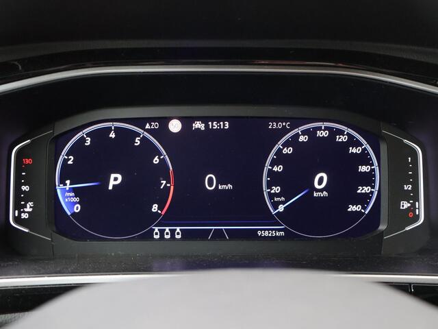 Volkswagen T-Roc 1.5 TSI R-Line Business+ | 150 PK | Automaat | Stoelverwarming | Adaptive Cruise Control | Achteruitrijcamera |