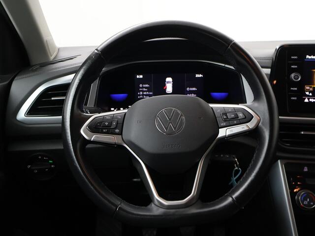 Volkswagen T-Roc 1.0 TSI Life | | 110 PK | Adaptive Cruise Control | Parkeersensoren | Apple CarPlay/ Android Auto