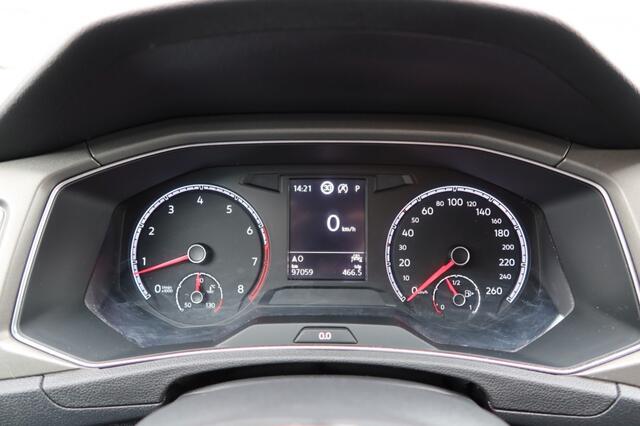 Volkswagen T-Roc 1.5 TSI STYLE , NAVI, APPLE CARPLAY, TWO TONE...