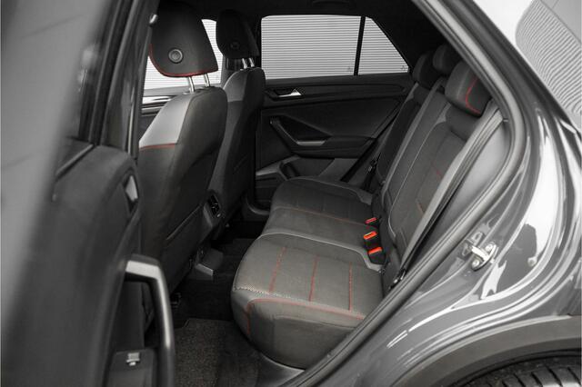 Volkswagen T-Roc 1.5 TSI 150PK DSG R-Line Beats 19"