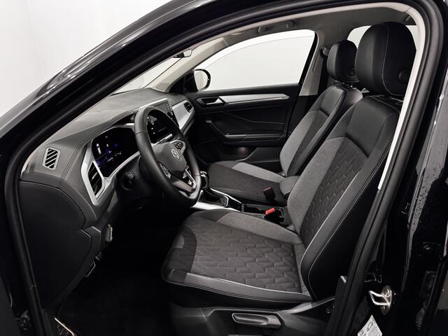 Volkswagen T-Roc 1.5 TSI Goal Business Half leder, Parkeersensoren, Apple carplay, Winterpakket, A start top, Cruise control adaptief, 2 jaar vakantie