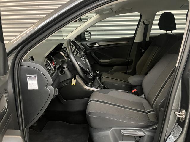 Volkswagen T-Roc 1.0 TSI STYLE/PDC/CAM/TREKH/STOEL STUUR VERW/CLIMA/ENZ