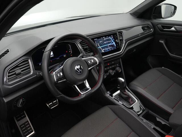 Volkswagen T-Roc 1.5 TSI 150 pk DSG Sport Business R | Panoramadak | Achteruitrijcamera | Adaptive Cruise | LED koplampen | Keyless | 20 inch