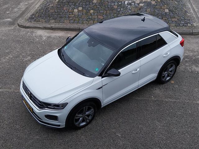Volkswagen T-Roc 1.5 TSI Sport Business R Line VIRTUAL COCKPIT ADAPT CRUISE CAMERA PARK ASSIST HALF LEER LED NAVI ECC TREKHAAK