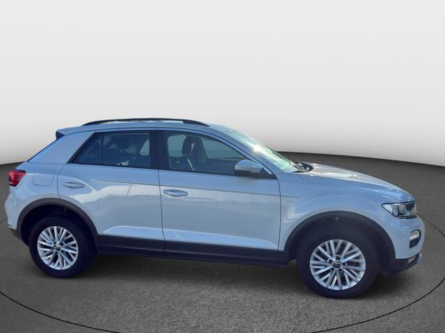 Volkswagen T-Roc 1.0 TSI Style [ Adaptive cruise Navigatie ]