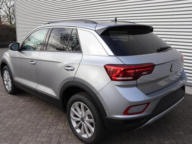 Volkswagen T-Roc Life Edition 1.0 85 kW / 116 pk TSI SUV 6 versn. H and | Navigatie | Climatronic | Stoel pakket |