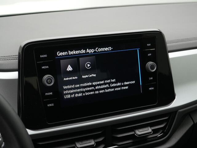 Volkswagen T-Roc 1.5 TSI 150 pk DSG Life Edition | Achteruitrijcamera | LED Plus koplampen | Park Assit | Side Assist | Carplay