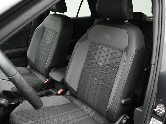Volkswagen T-Roc 1.5 TSI 150 pk DSG R-Line | IQ Light | Sportstoelen | Adaptive Cruise