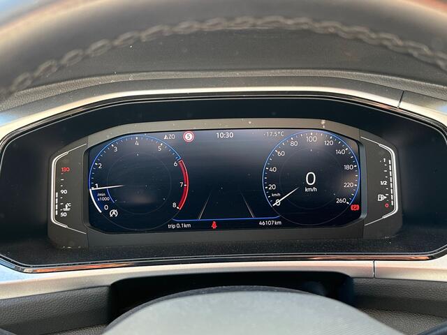 Volkswagen T-Roc 1.0 TSI 110pk Life Business Navigatie