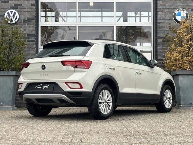 Volkswagen T-Roc 1.5 TSI AUT. LIFE VIRTU - NAVI - AFN. TREKH. - PDC