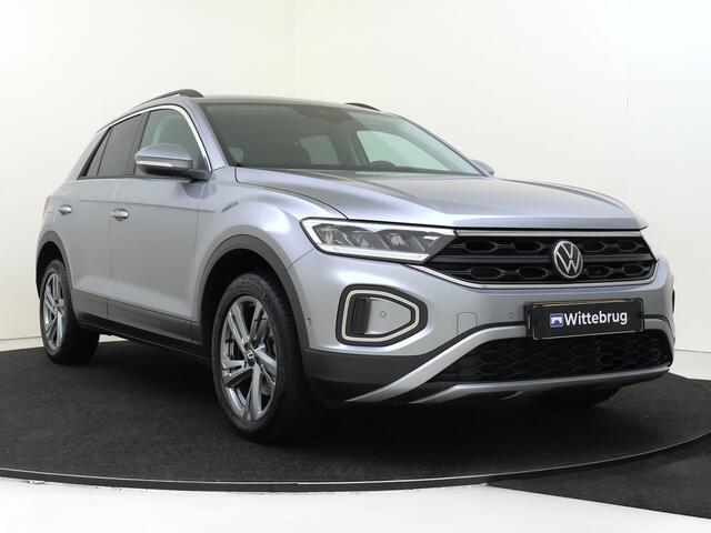 Volkswagen T-Roc 1.5 TSI Life 75 Edition | Trekhaak | Navigatie | Carplay | Dig. Cockpit |